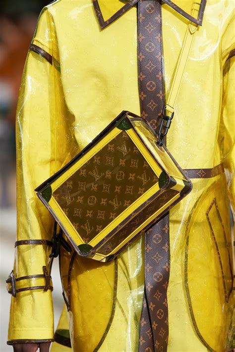 bauletto louis vuitton 2020|louis vuitton designer.